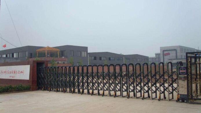 電動伸縮門如何牆體進行拼裝